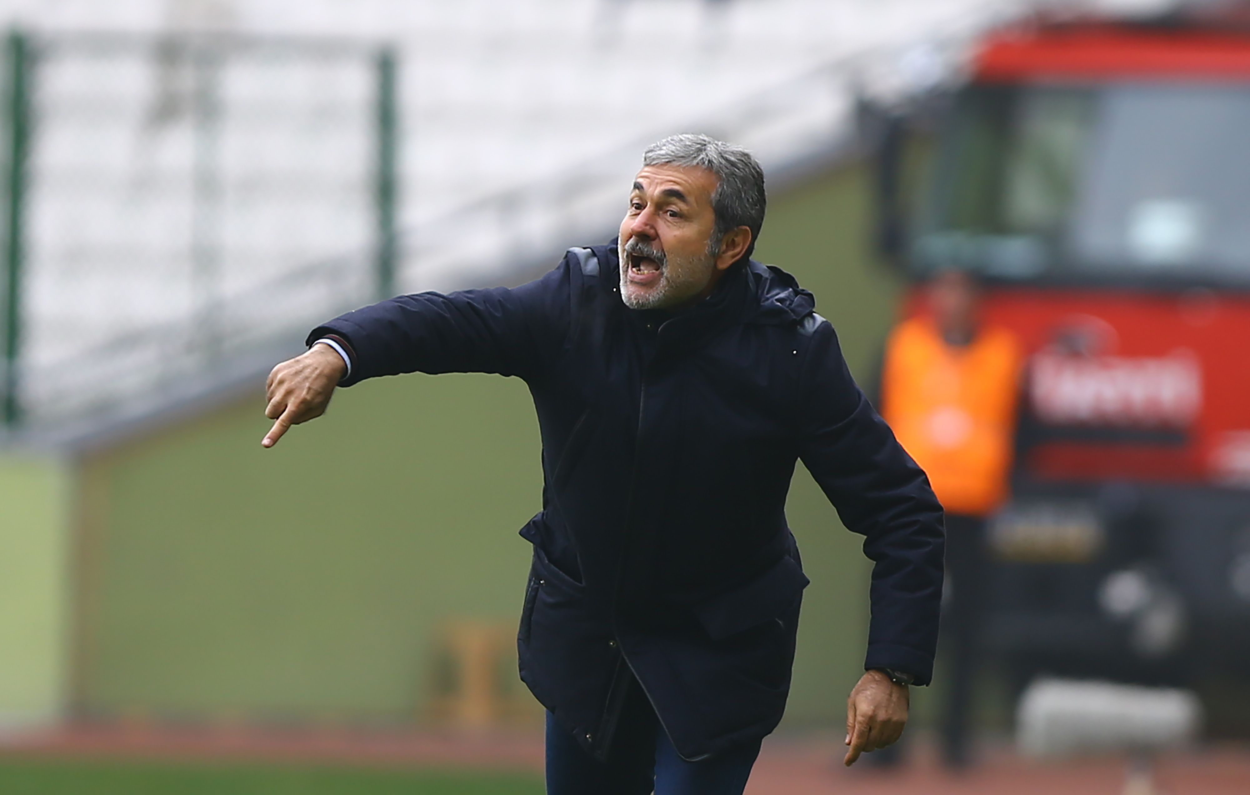 Aykut Kocaman, Konyaspor v Gaziantep FK 08122019