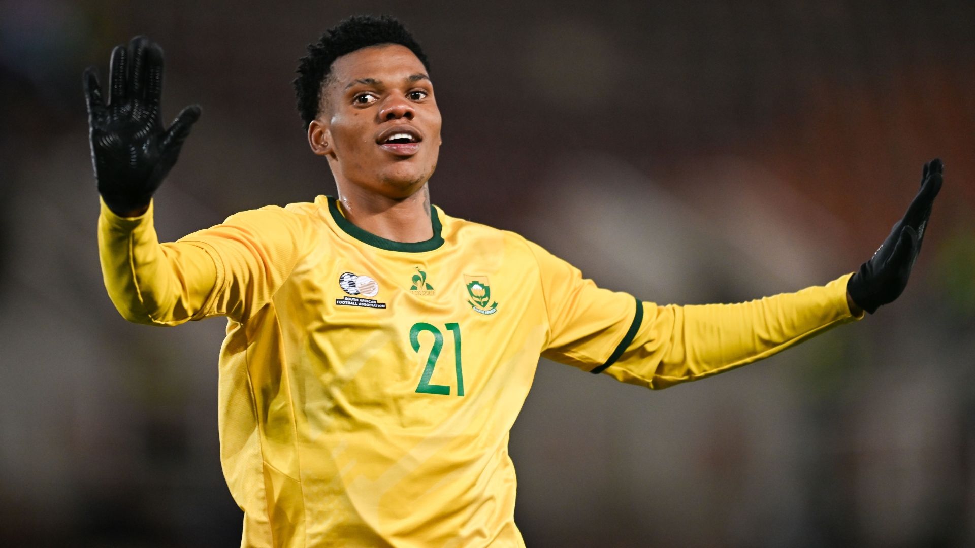 Sinoxolo Kwayiba, Bafana Bafana