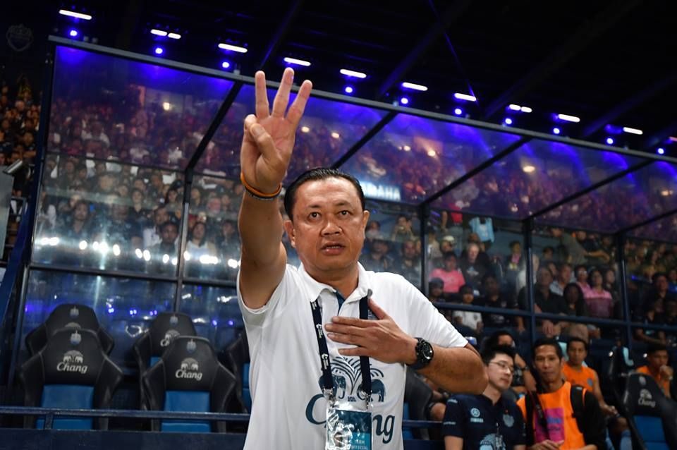 เนวิน ชิดชอบ