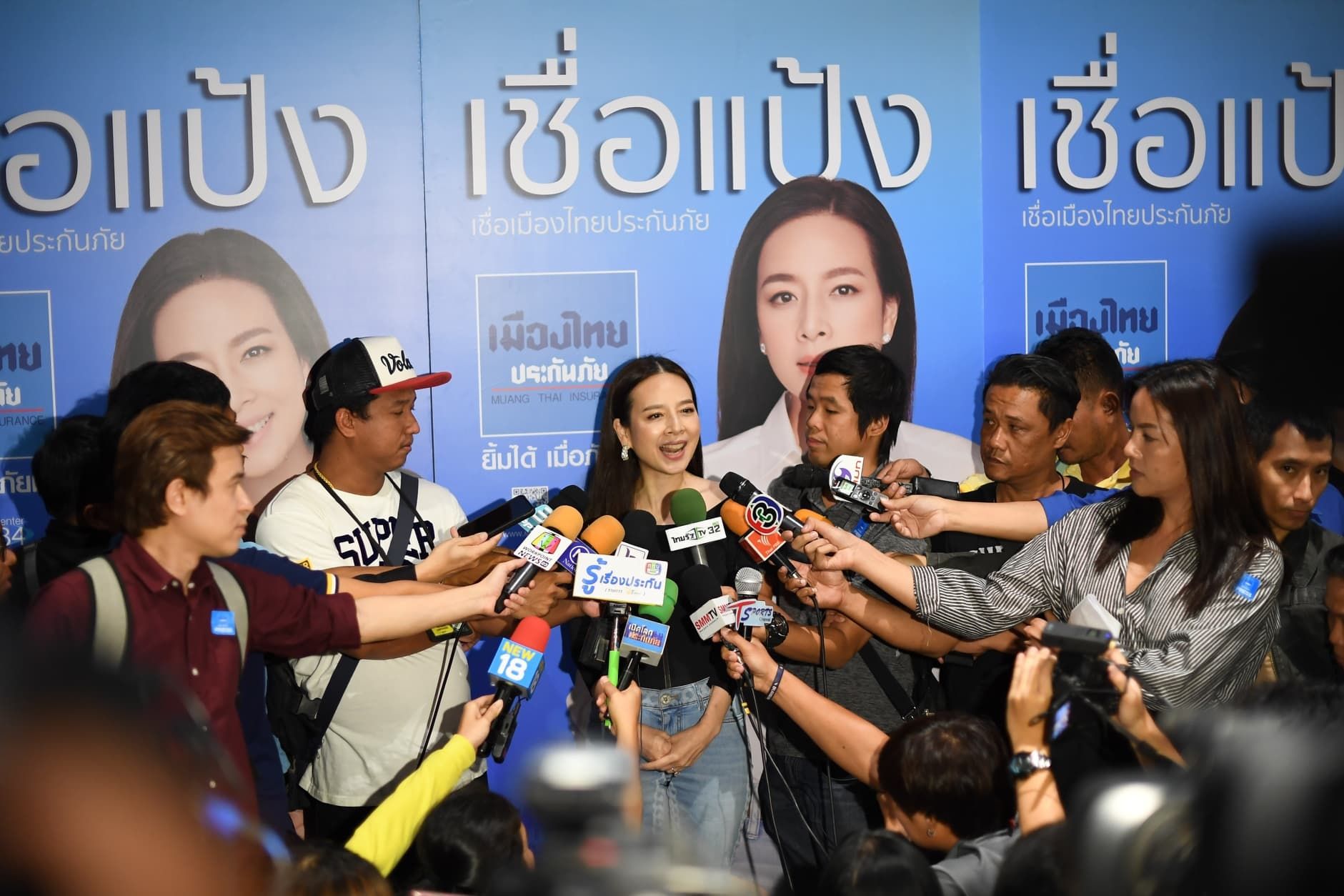 นวลพรรณ ล่ำซำ