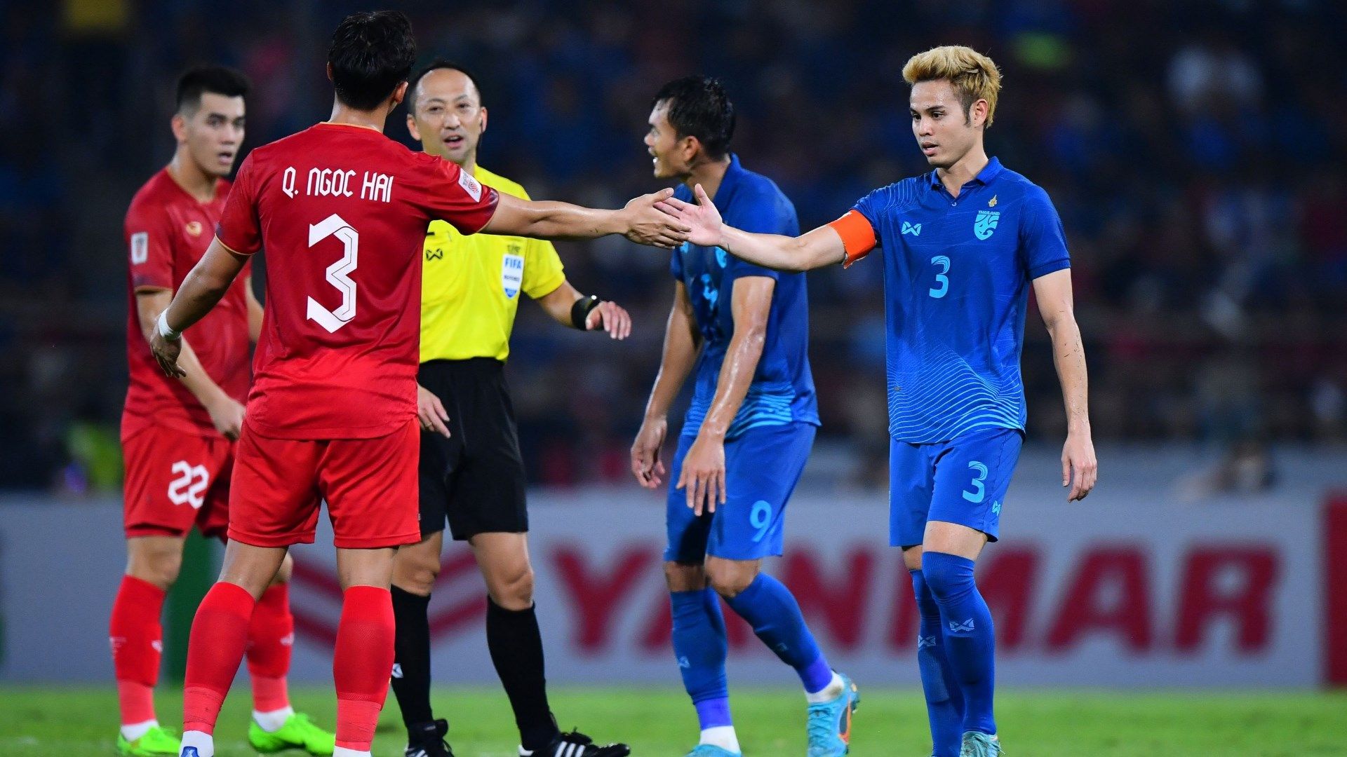 ทีมชาติไทย - เวียดนาม