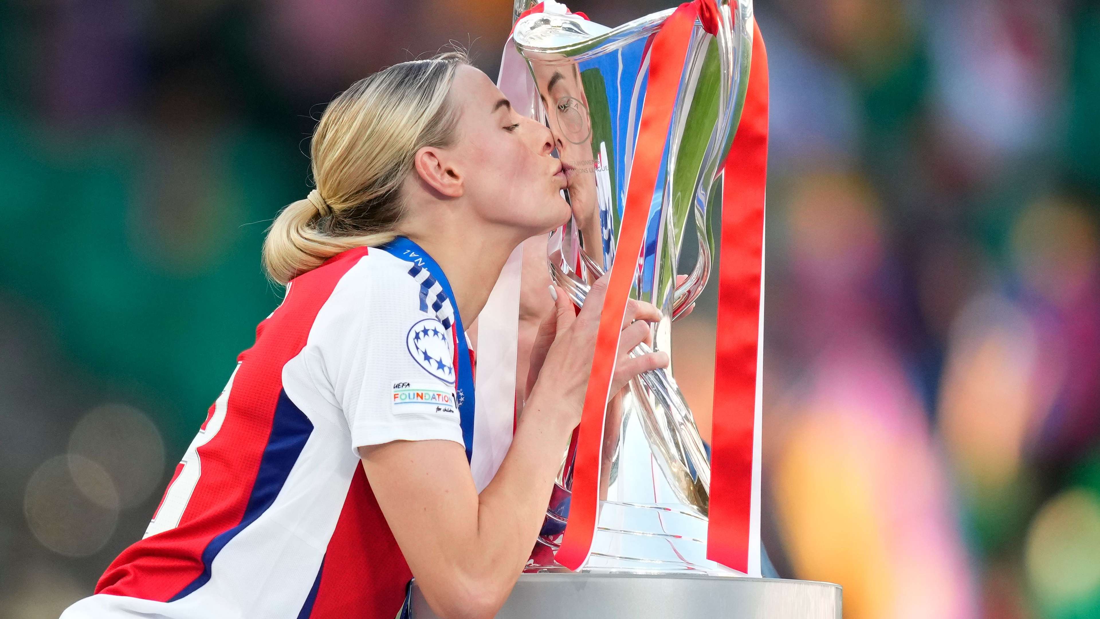Chloe Kelly Arsenal 2024-25