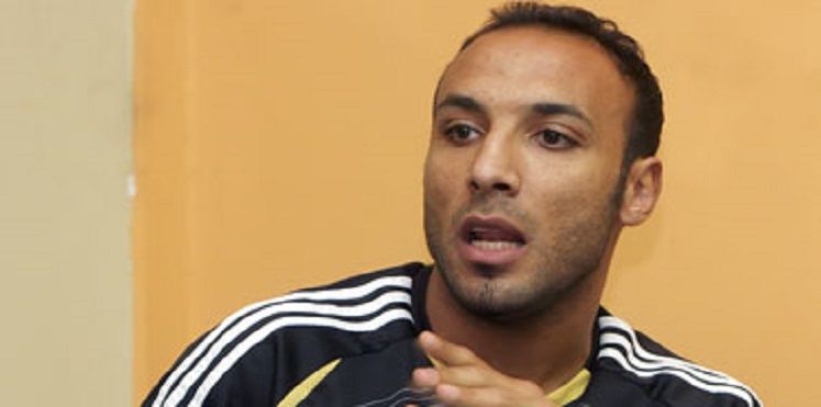 أيمن عبد العزيز