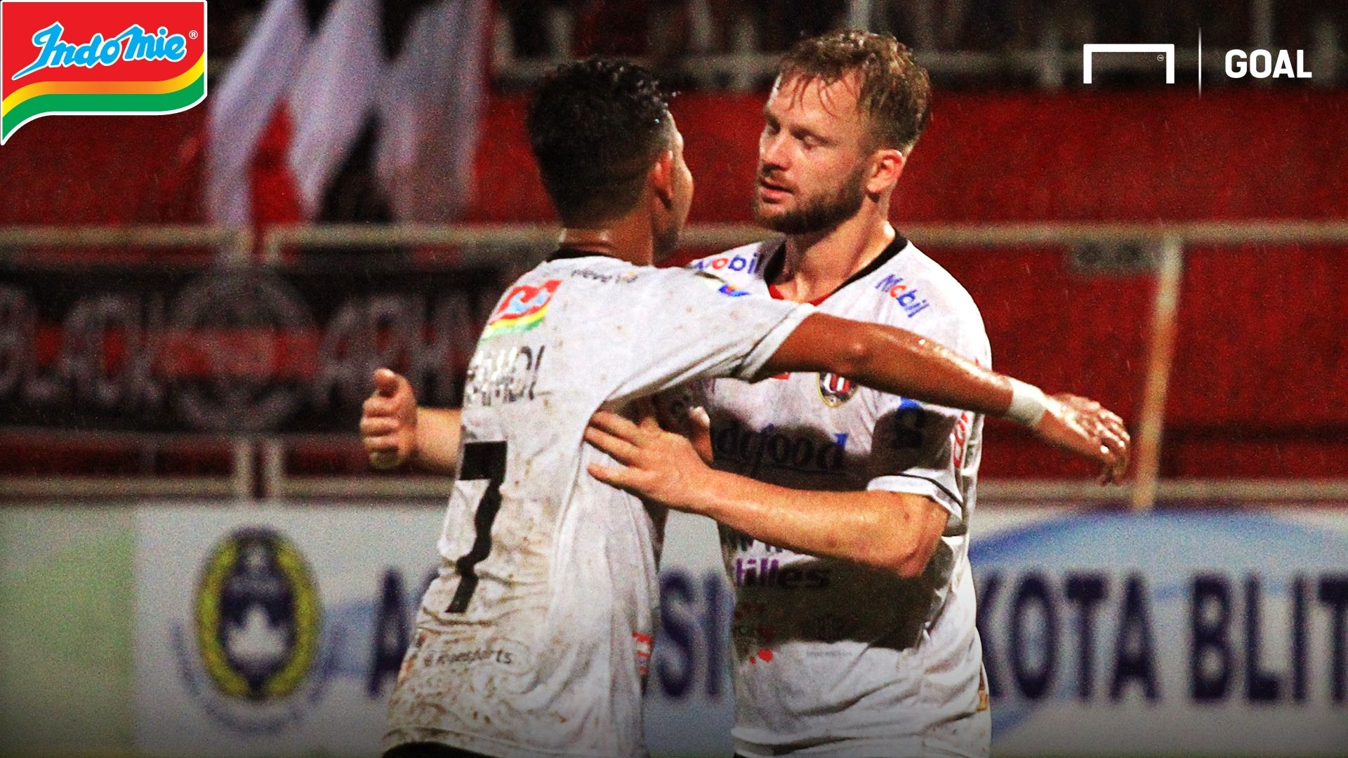 Indomie - Persebaya vs Bali
