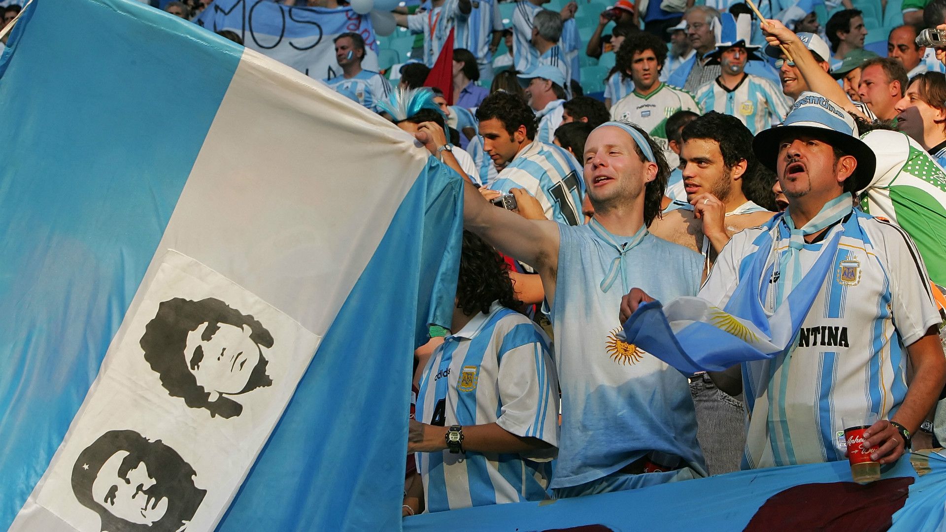 Hinchas Argentina Maradona Che Guvevara