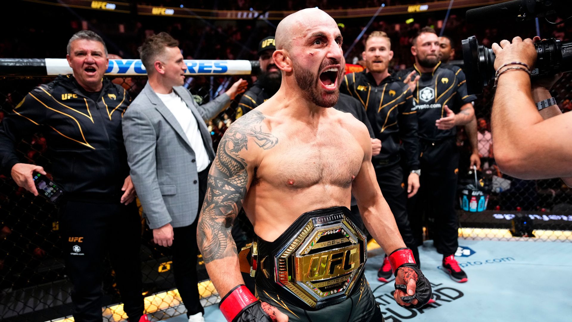 UFC 298 Volkanovski vs Topuria