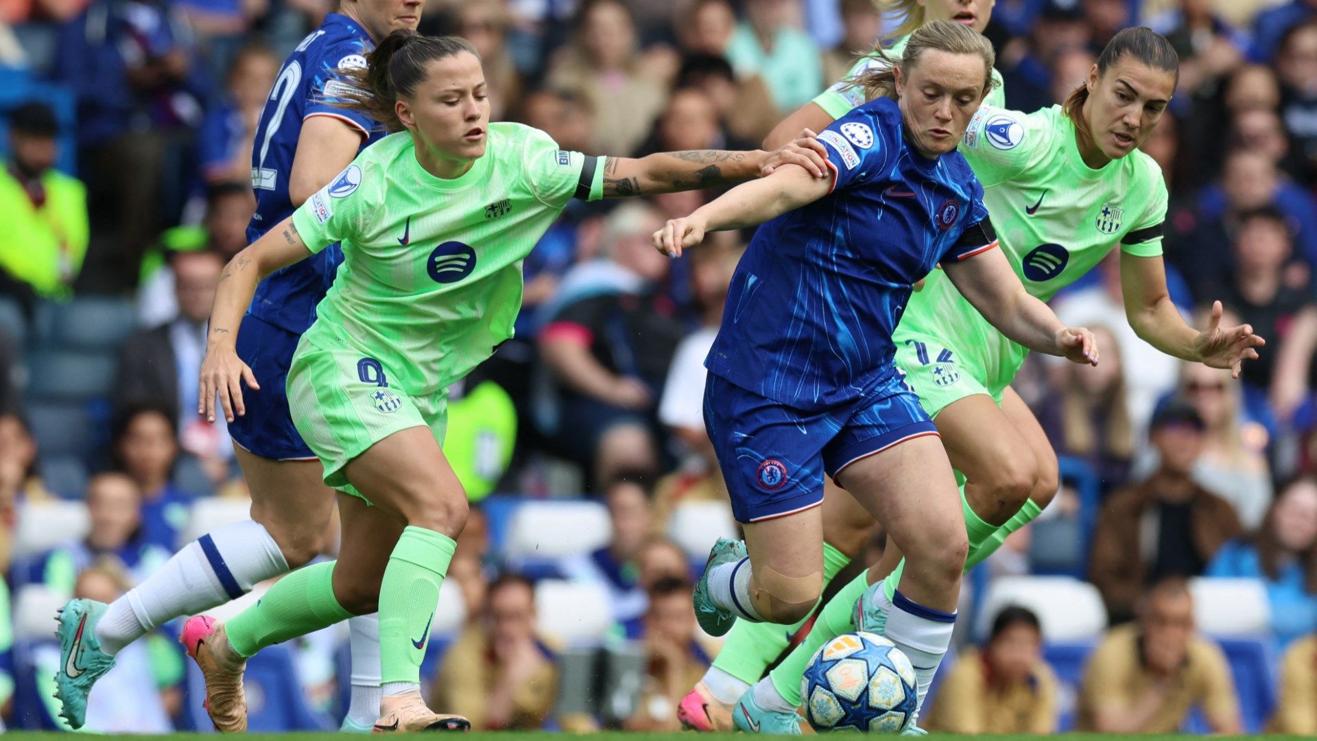 Claudia Pina Erin Cuthbert Barcelona Chelsea Women 2024-25