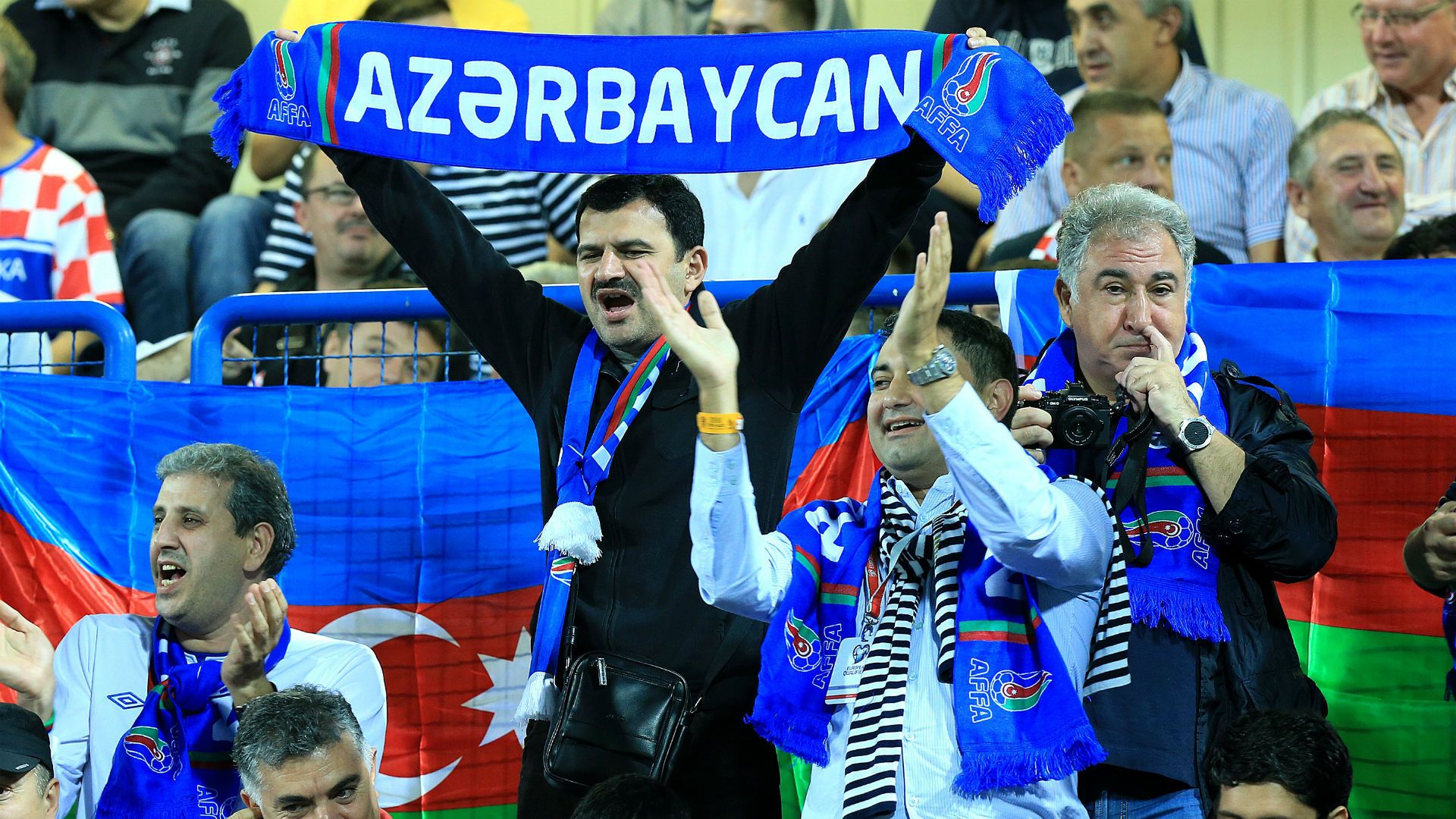 croatia 6 azerbaijan 0 - fans - euro 2016 qualifiers - 13102014