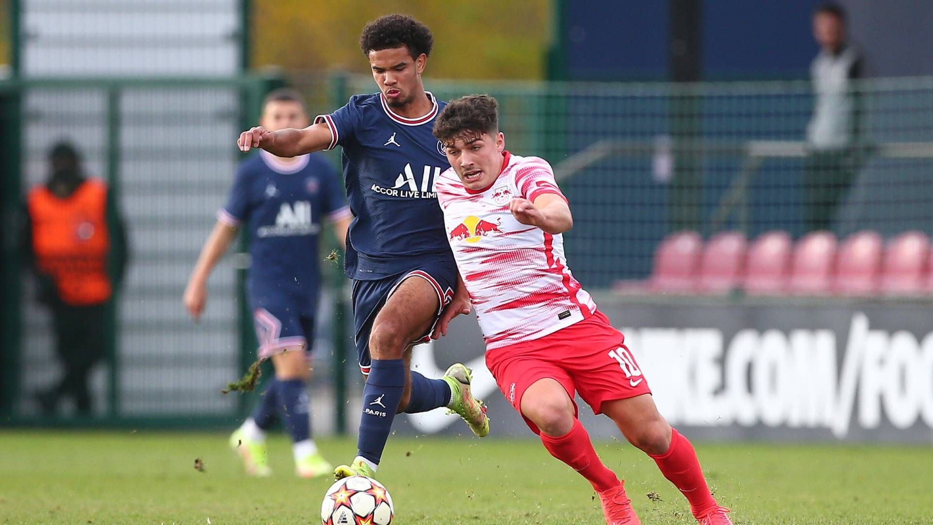 GER ONLY Warren Zaire-Emery PSG