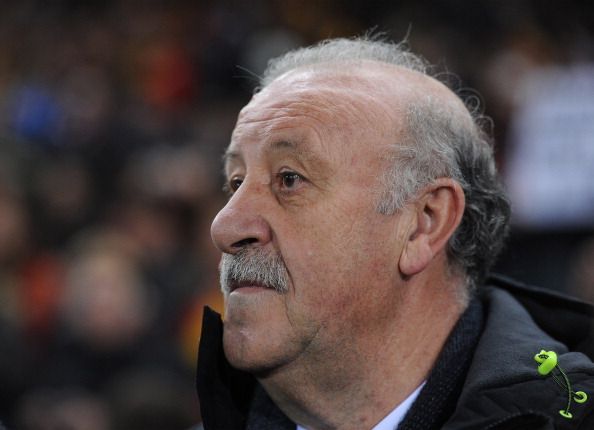Head coach Vicente del Bosque of Spain looks on prior to the start of the international friendly match between Spain and Italy