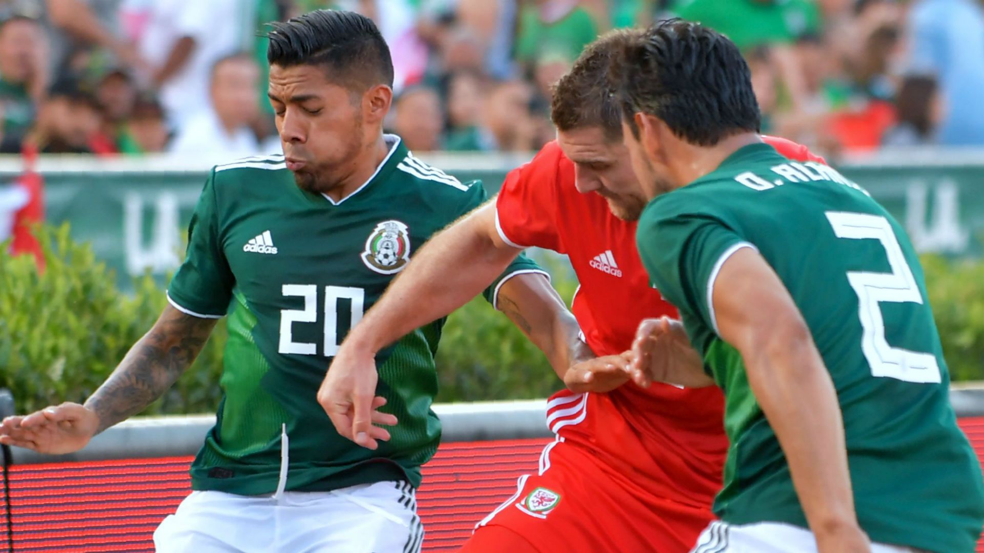 Javier Aquino Sam Vokes Mexico Wales