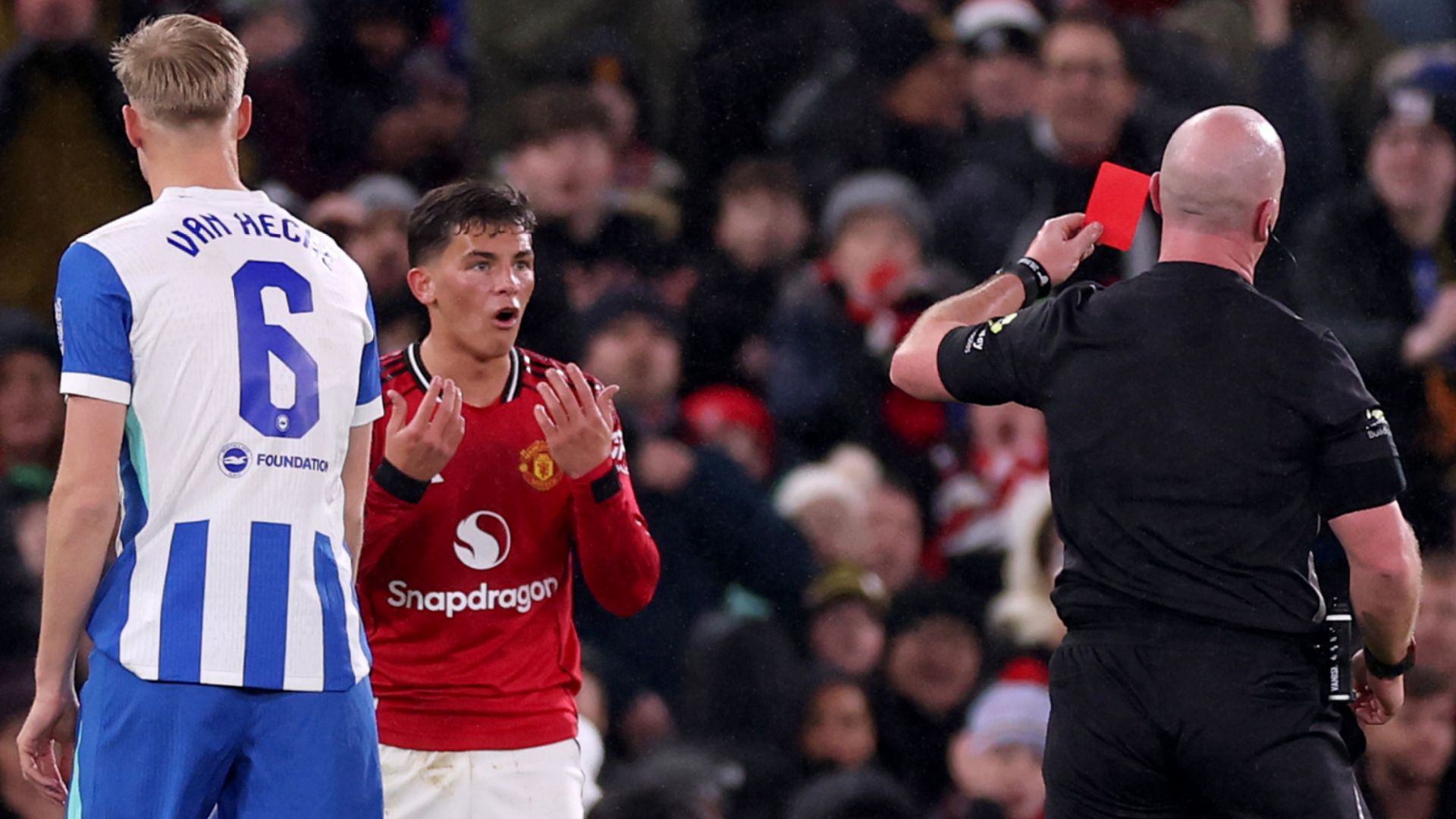 Shea Lacey Manchester United Brighton red card 2025-26