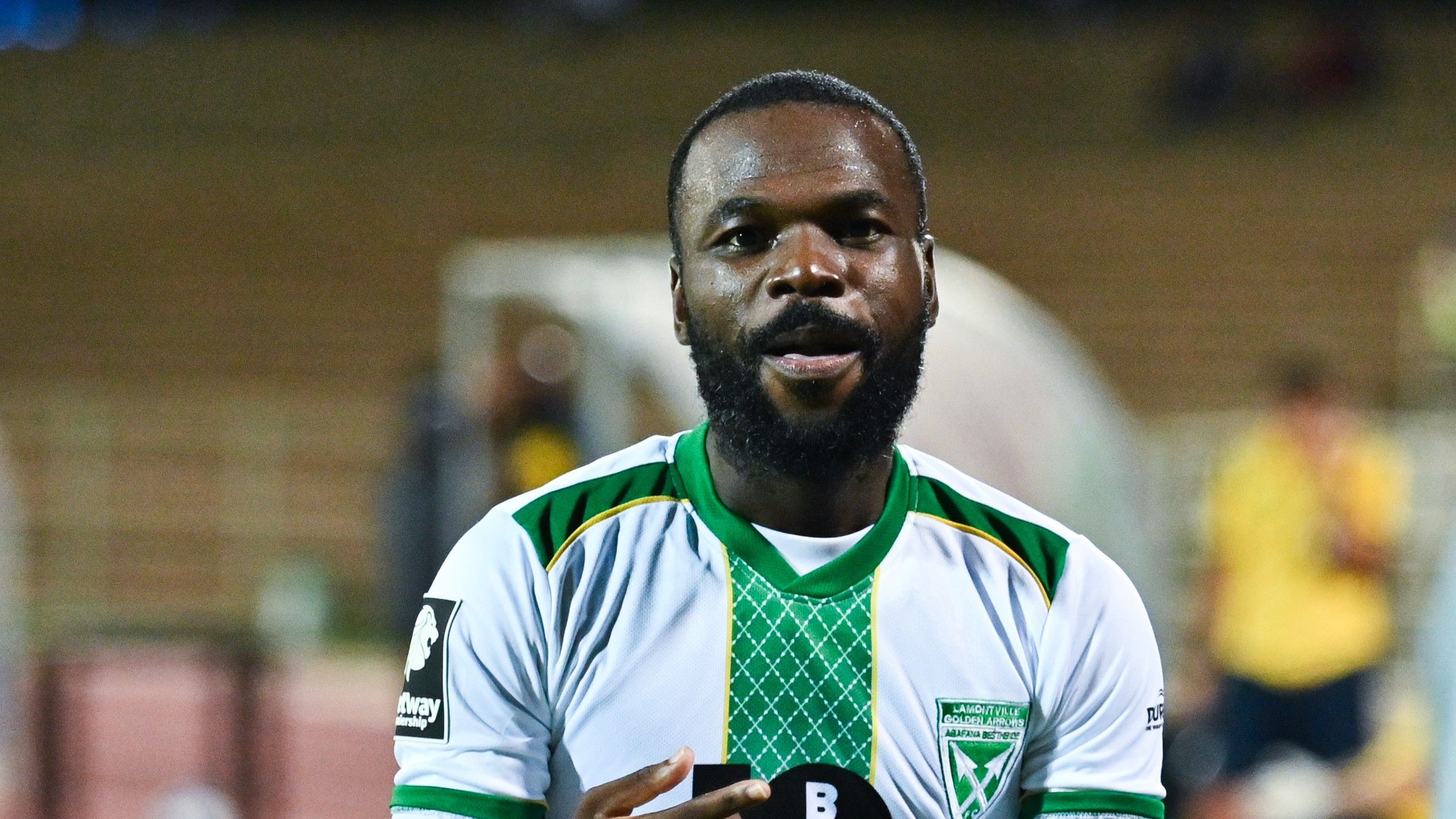Knoxx Mutizwa, Golden Arrows