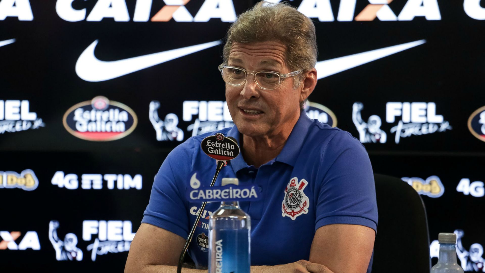 Apresentação Oswaldo de Oliveira Corinthians 14102016