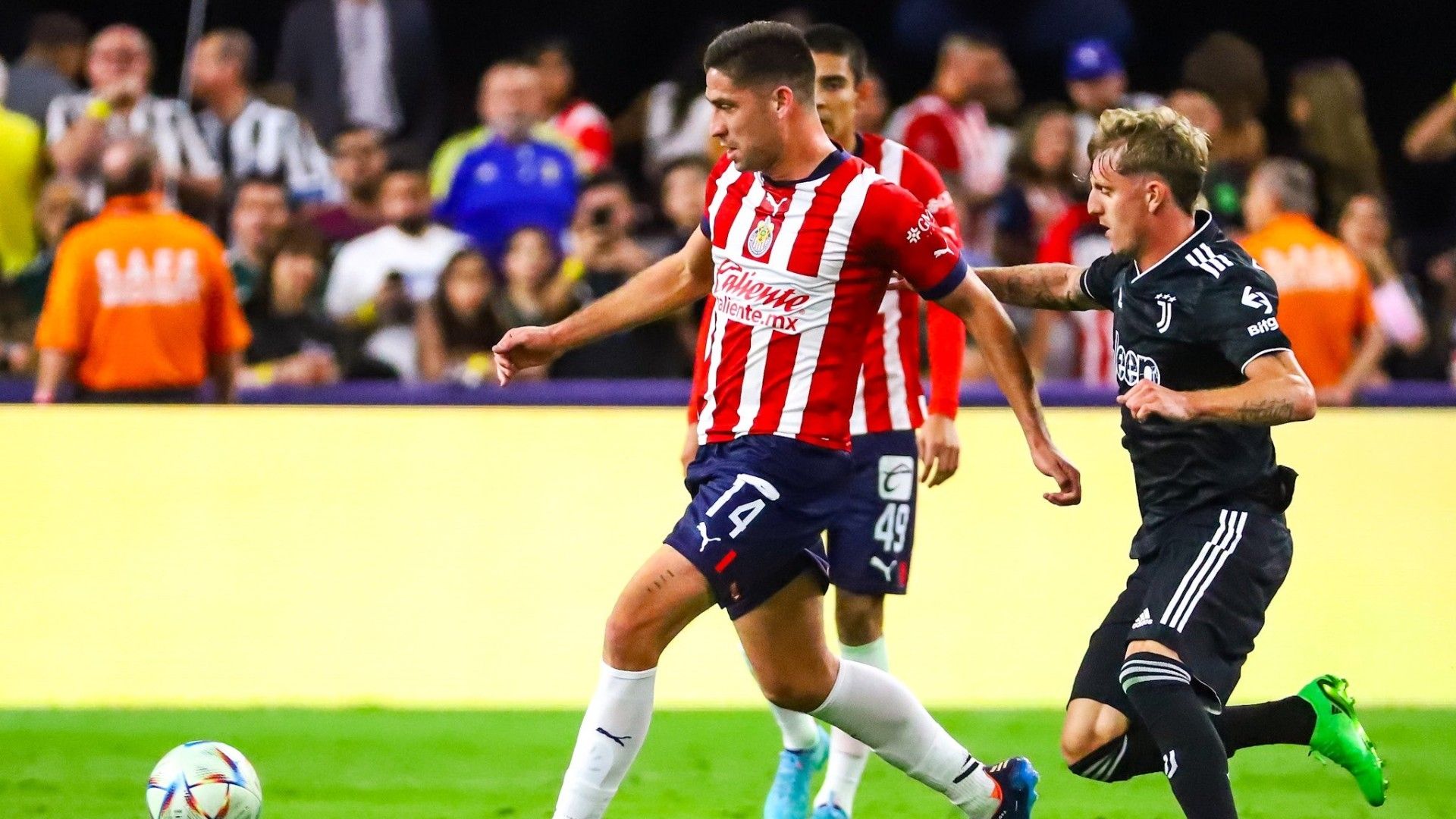Santiago Ormeño Chivas Juventus Amistoso 2022