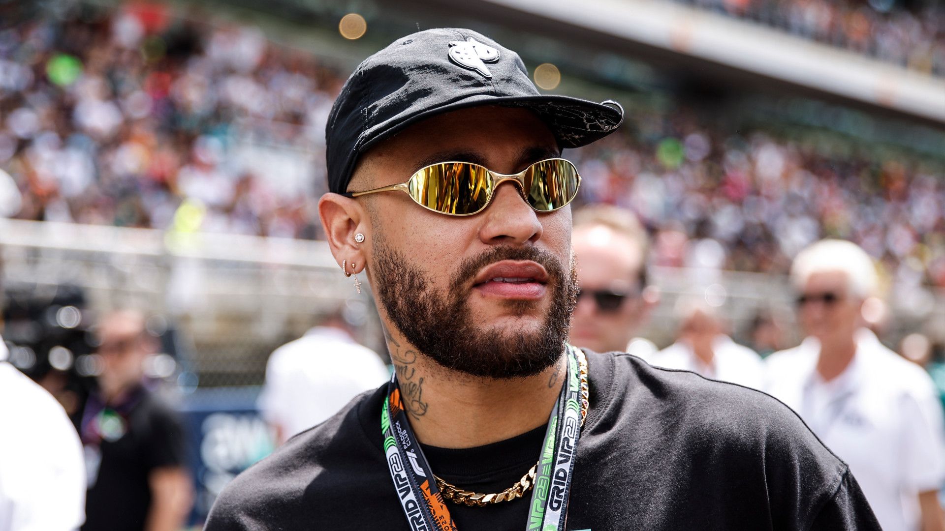 Neymar s back Brazilian superstar returns to PSG for pre season training after lengthy injury layoff amid uncertainty around his future Goal South Africa