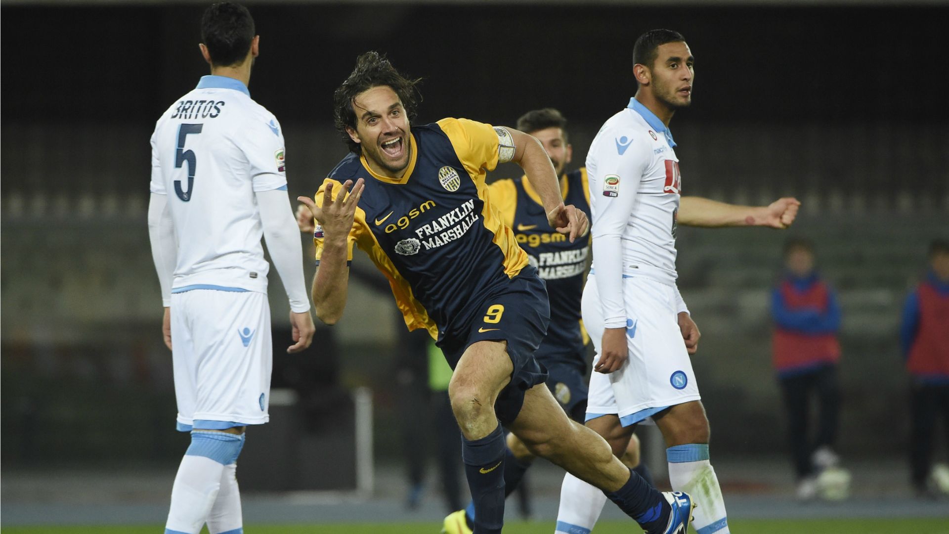 Luca Toni Verona Napoli Serie A 15032015