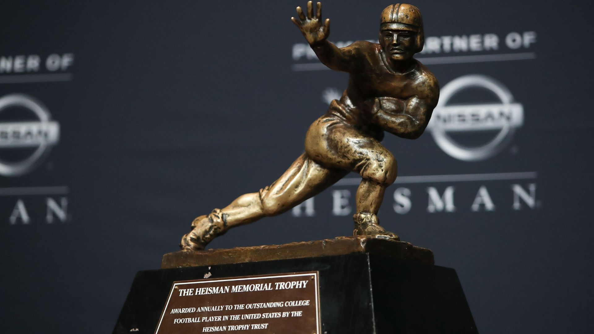  Heisman Trophy