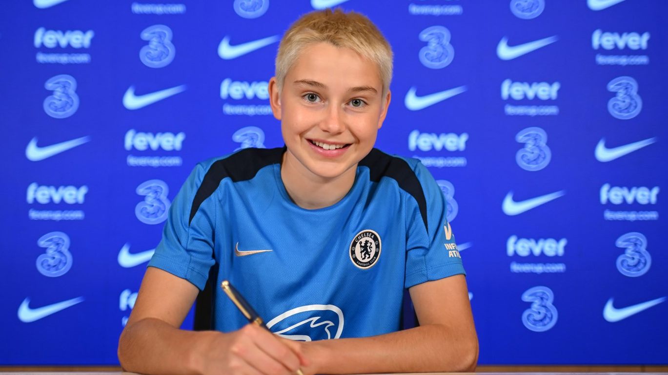 Lola Brown Chelsea contract 2024
