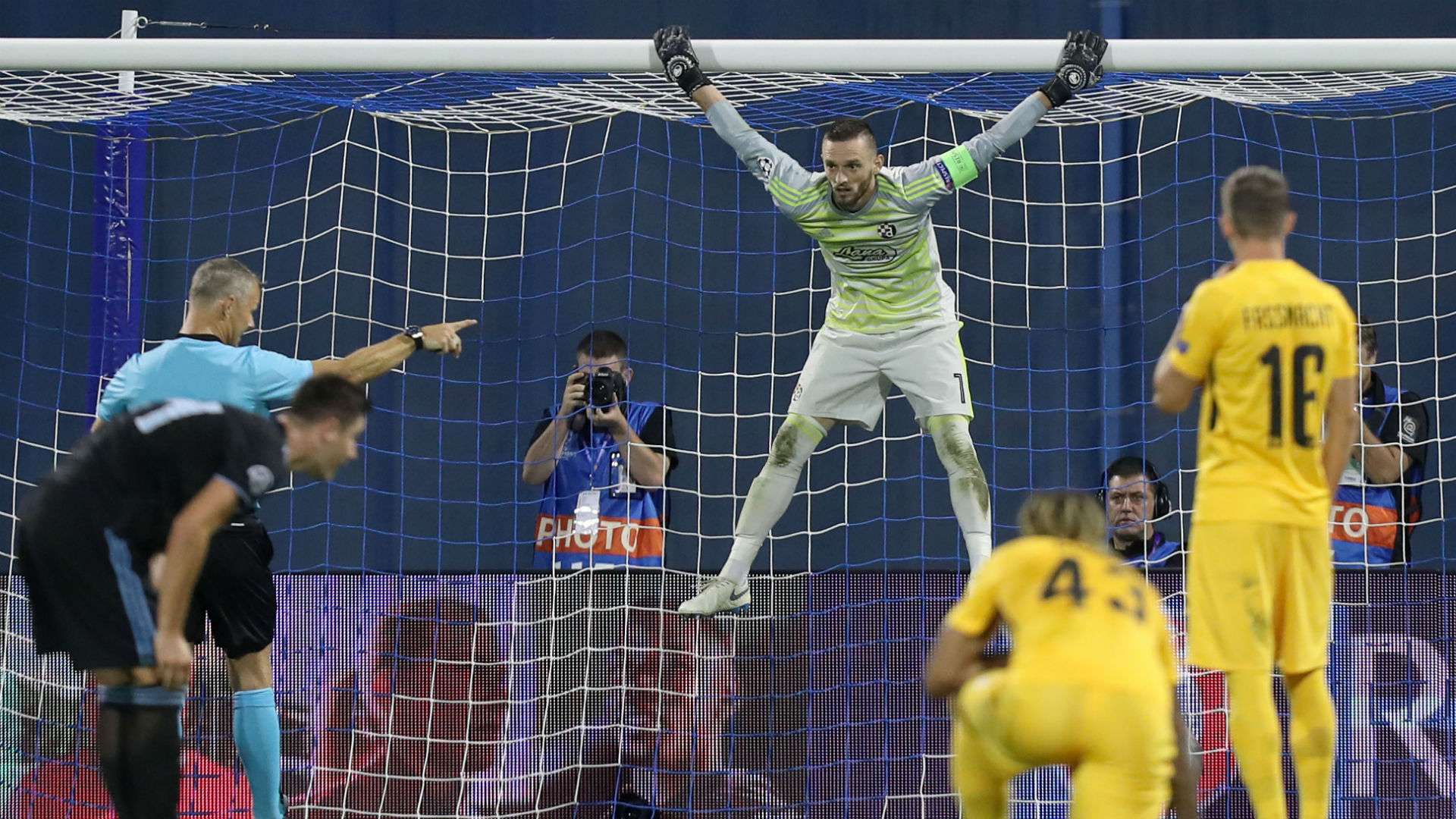 dinamo 2young boys - danijel zagorac - champions league playoff - 28082018