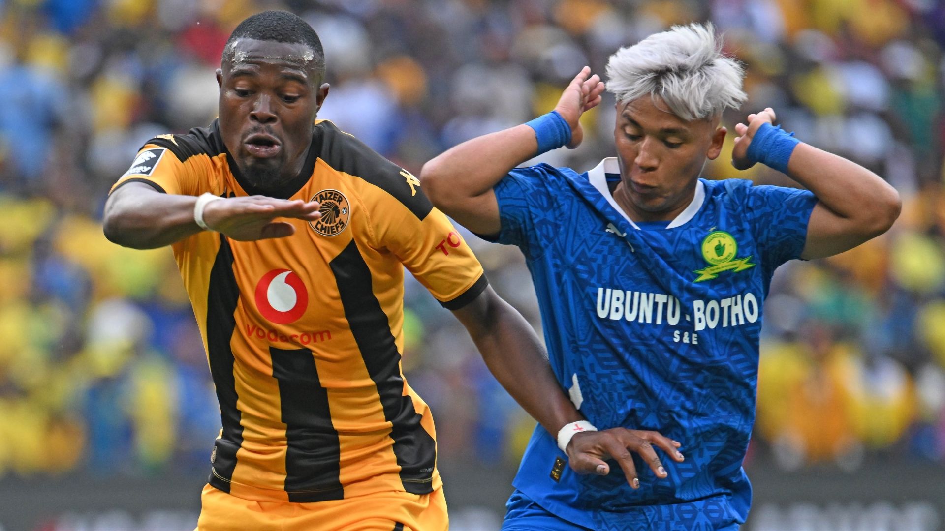 Ranga Chivaviro and Marcelo Allende, Kaizer Chiefs vs Mamelodi Sundowns