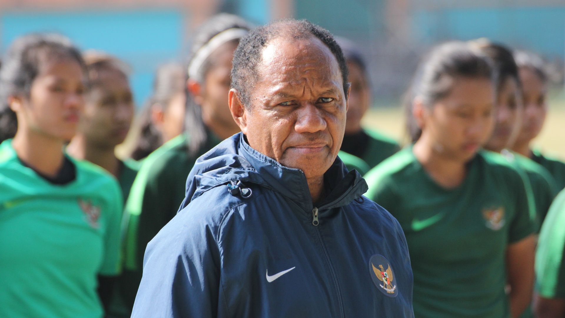 Pelatih Kepala Timnas Wanita Indonesia Rully Nere.jpg