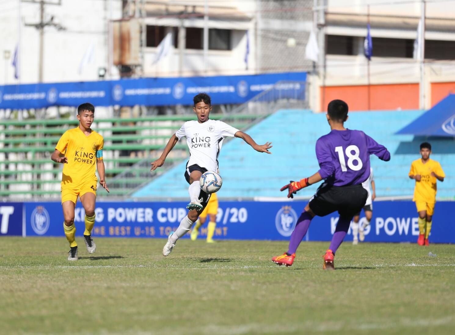 คิง เพาเวอร์ คัพ 5/12/2019