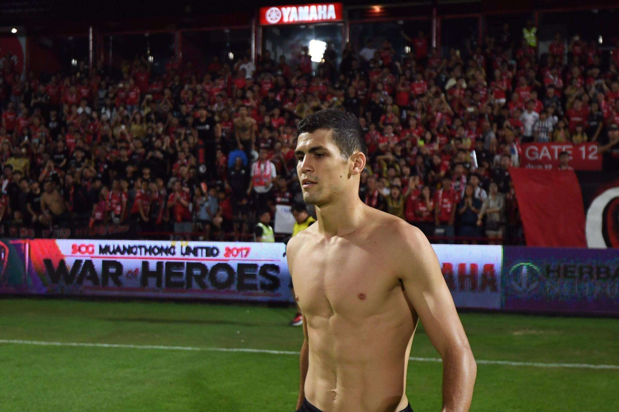 TOYOTA THAI LEAGUE IN PICTURES : ประมวลภาพฉากอำลา เคลตัน ซิลวา