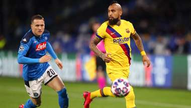Arturo Vidal Napoli Barcelona 25022020