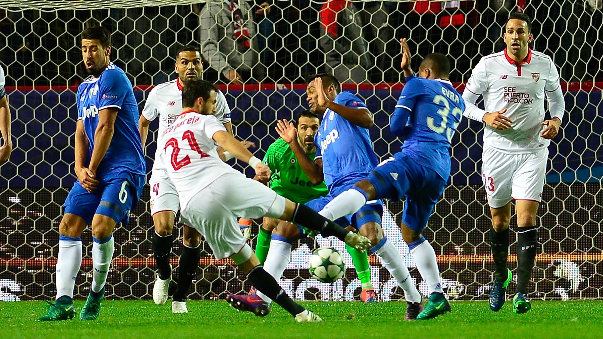 Nicolas Parejo goal Sevilla Juventus