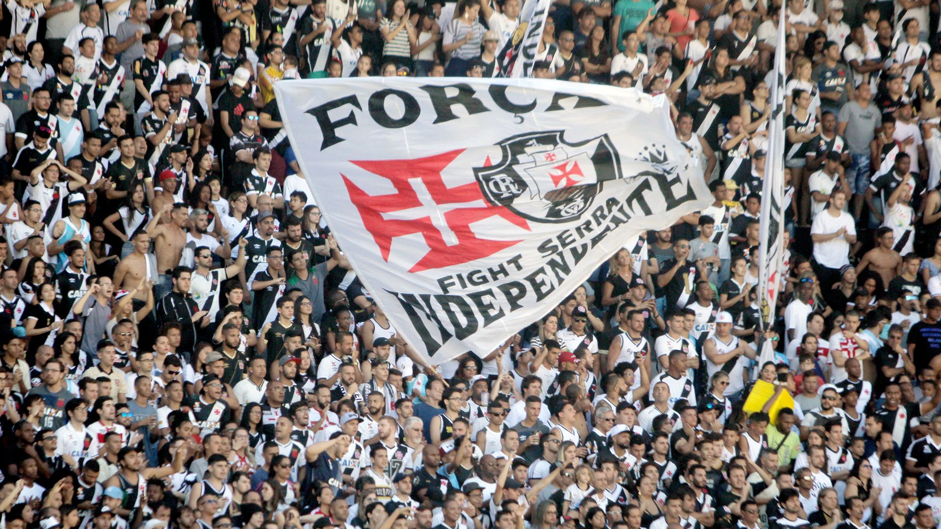 Torcida Vasco Atletico-GO Brasileirao Serie A 25062017