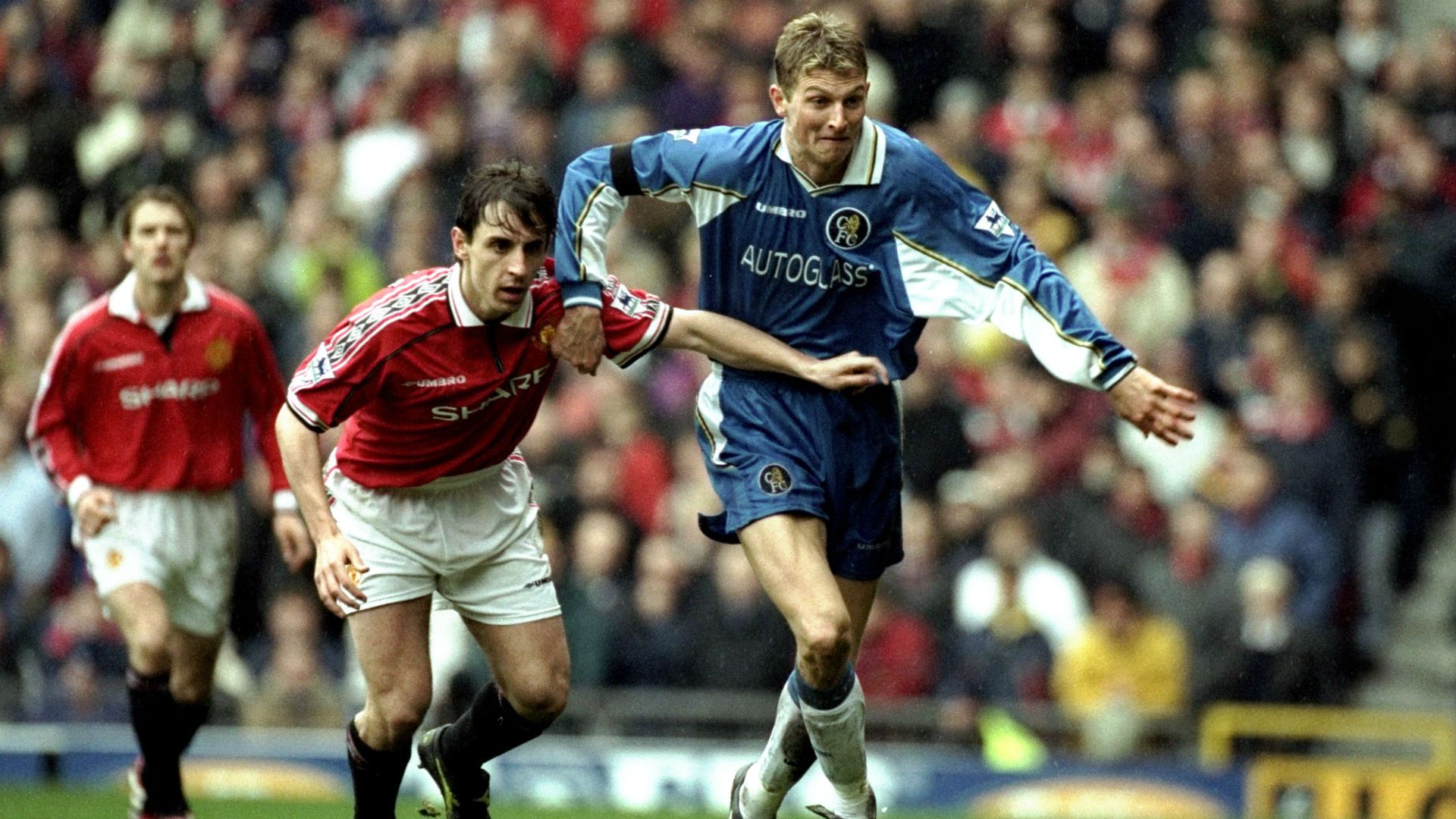 Manchester United Chelsea FA Cup 1999 Gary Neville Tore Andre Flo