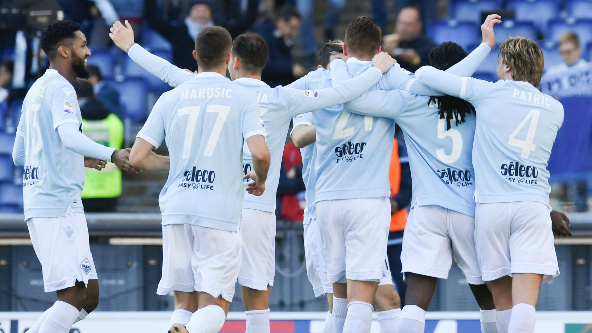 Lazio celebrating against Crotone Serie A