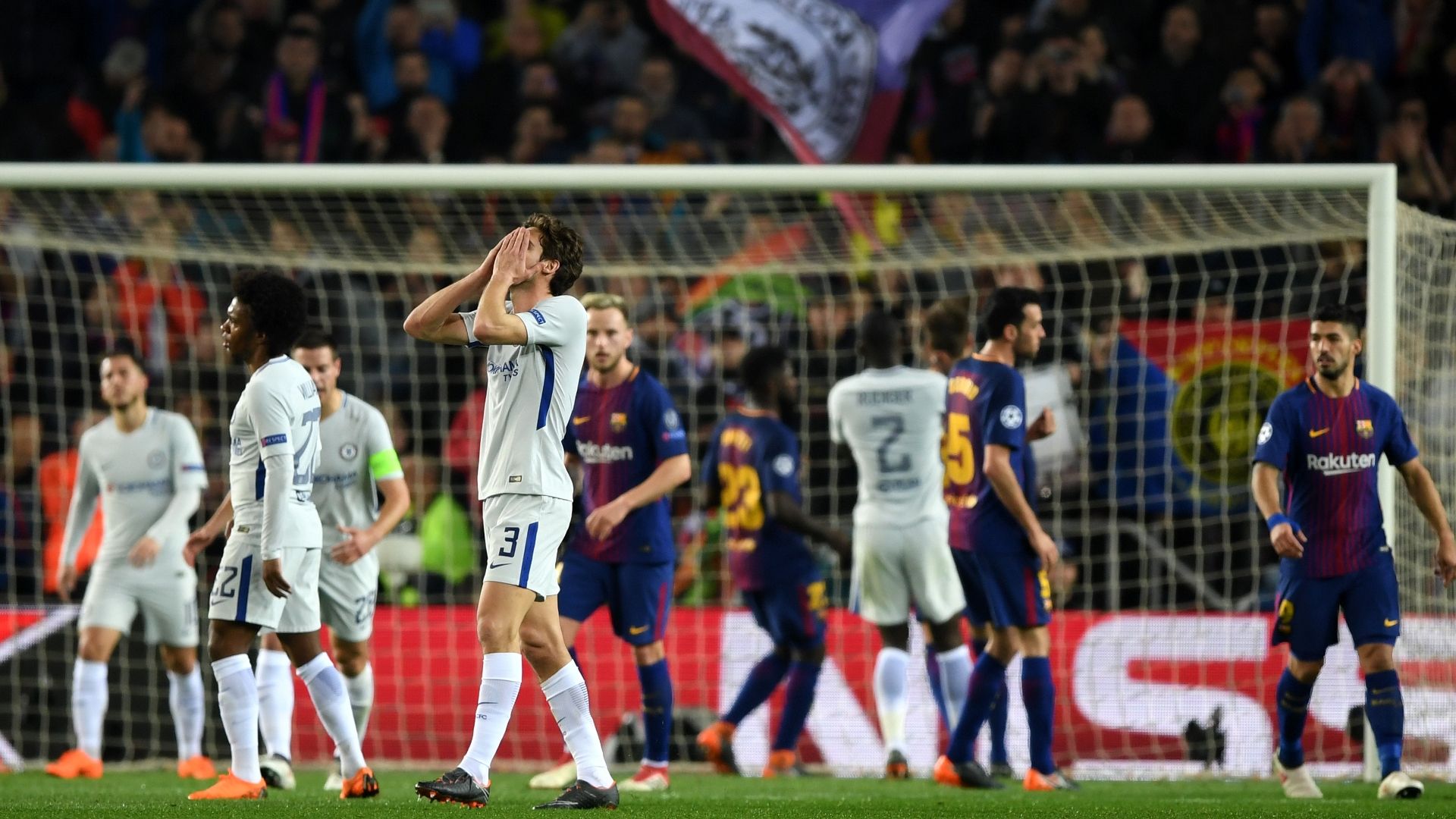 Marcos Alonso Chelsea Barcelona