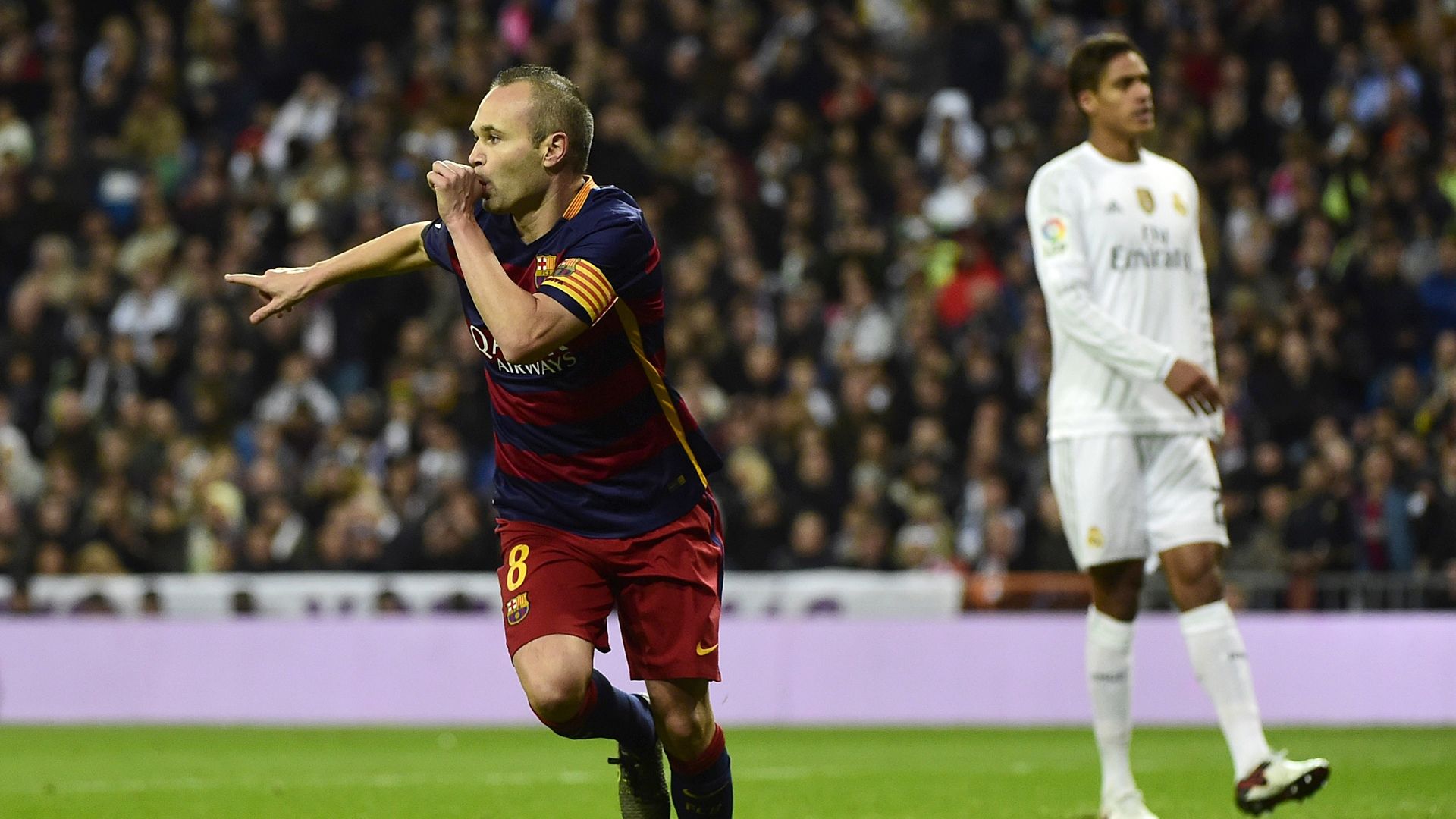 Andres Iniesta FC Barcelona Real Madrid El Clasico