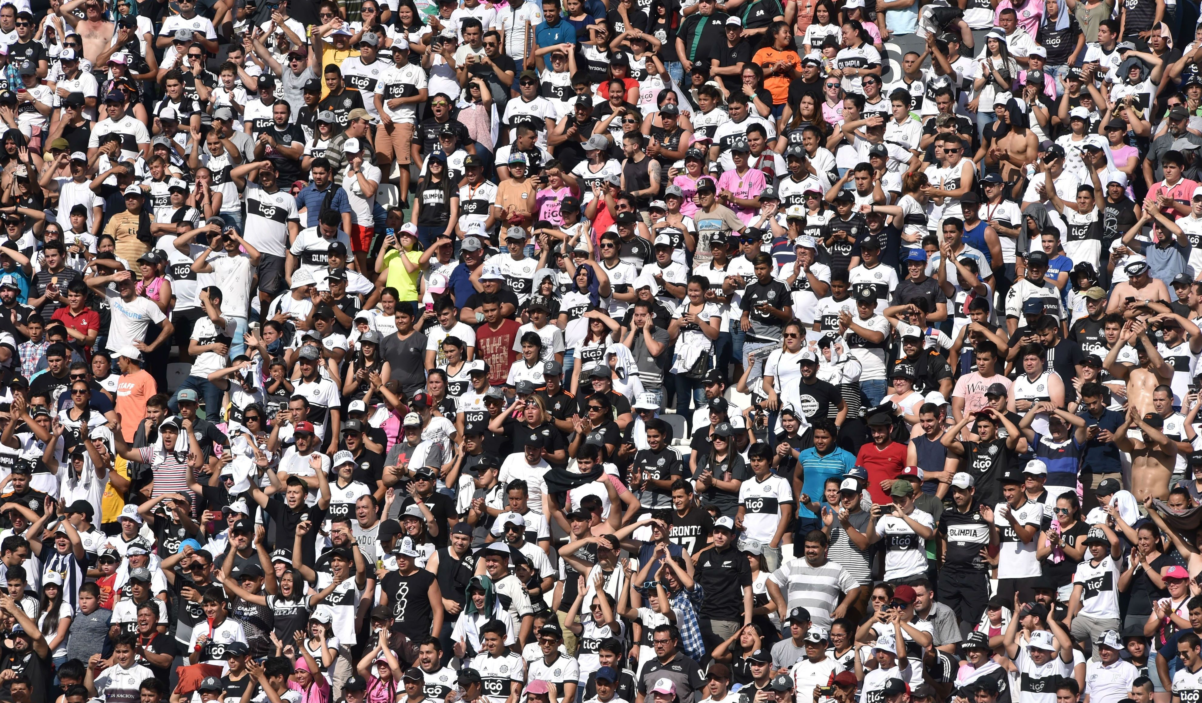 Olimpia Hinchas (Paraguay) 13-11-19