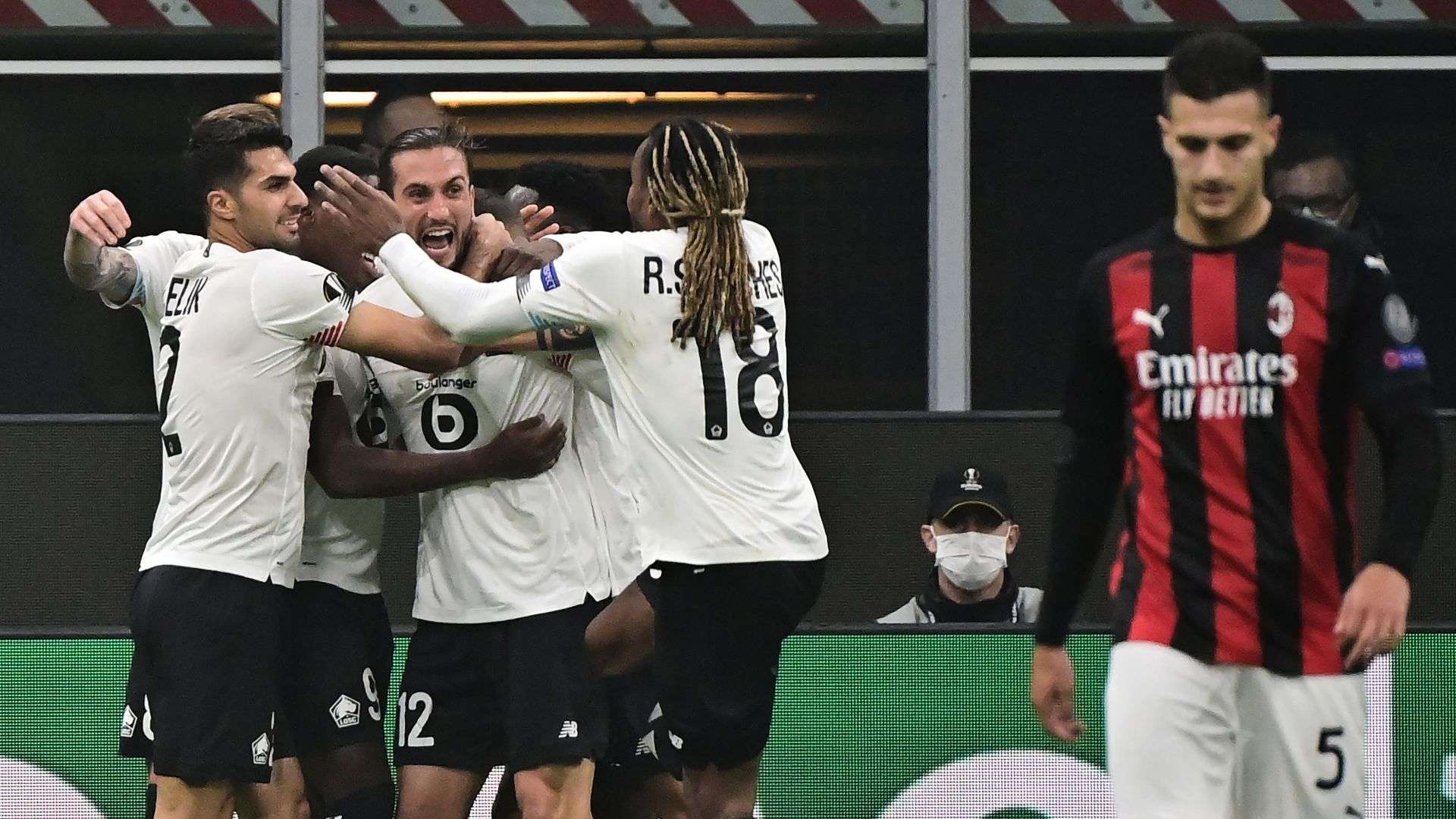 Lille players celebrating Milan Lille UEFA Champions League