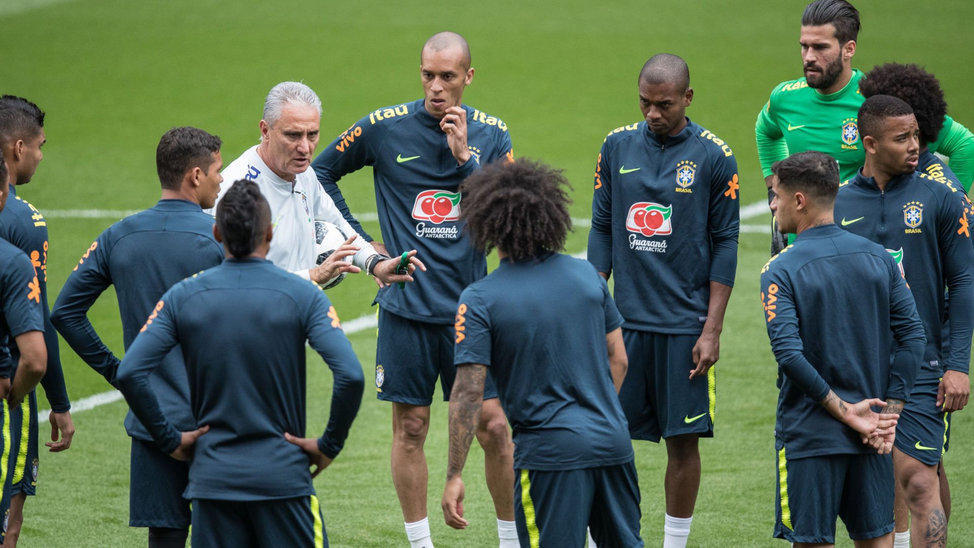 Tite Brasil treino 02062018