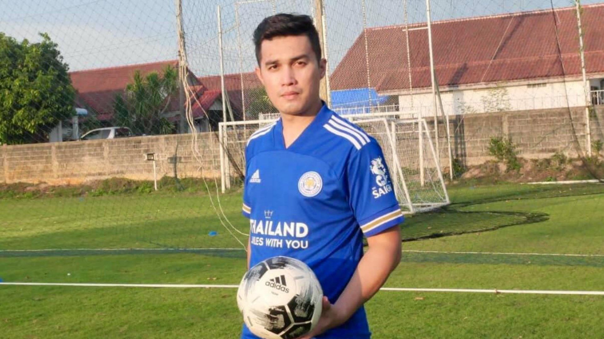 เอกยุทธ ทองใส