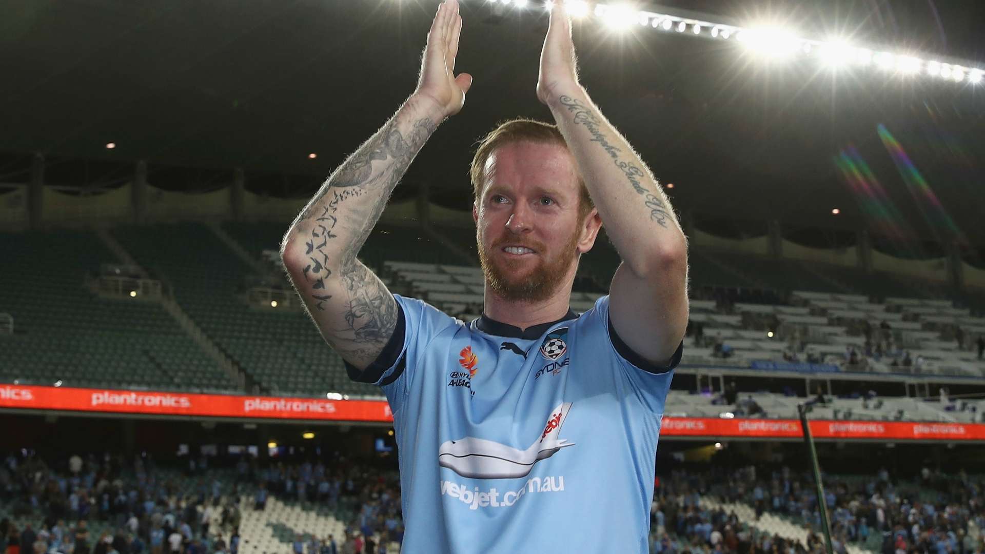 David Carney Sydney FC v Melbourne Victory A-League 05112016