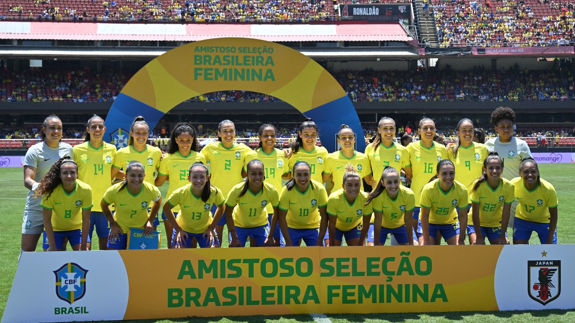 brazil-women-team photo-friendlies-20231203