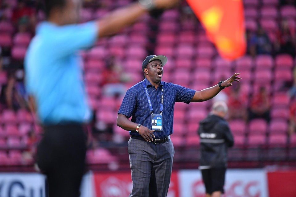 อเดบาโย กาเดโบ