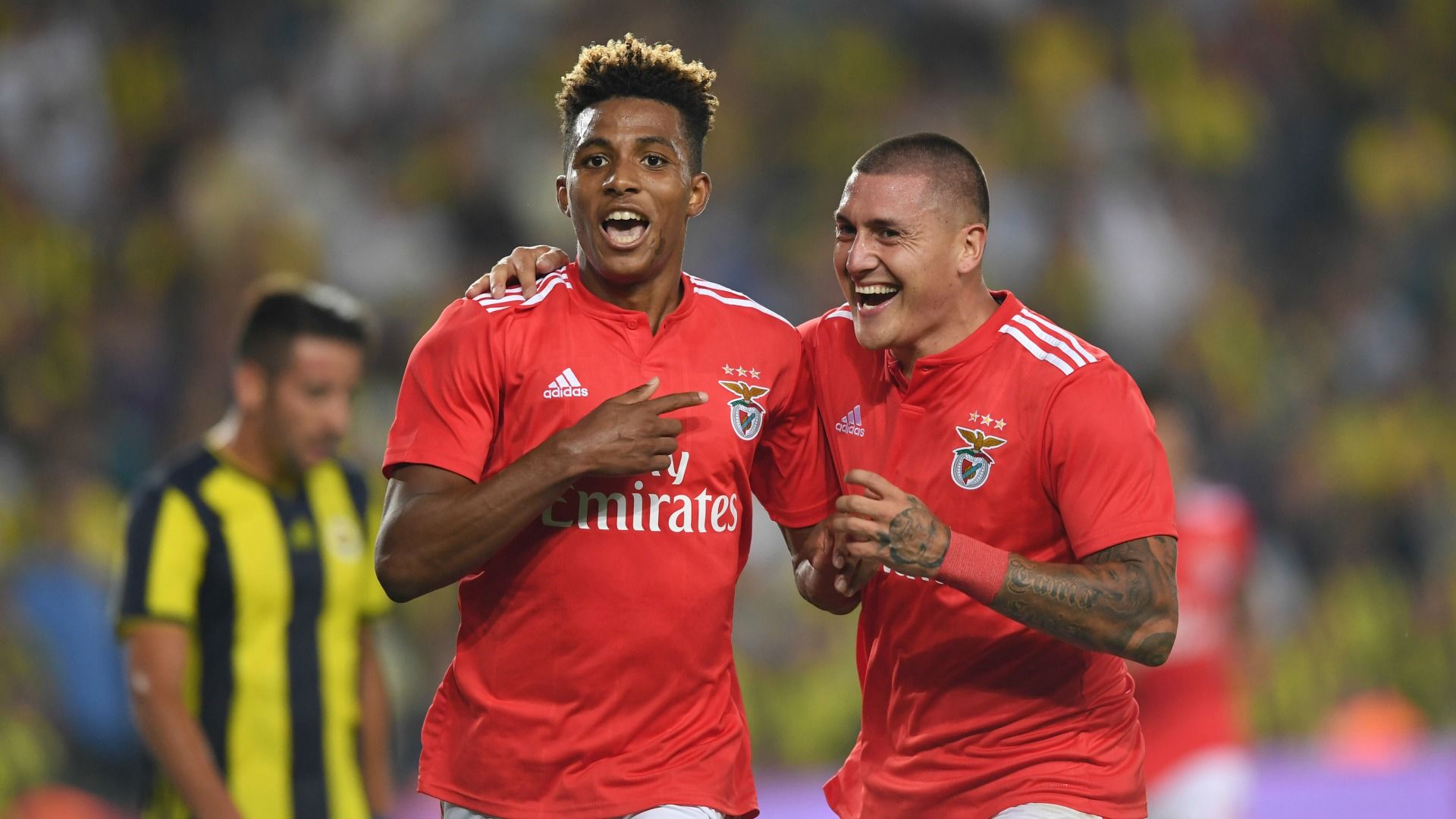 Nicolás Castillo - Mauricio Isla