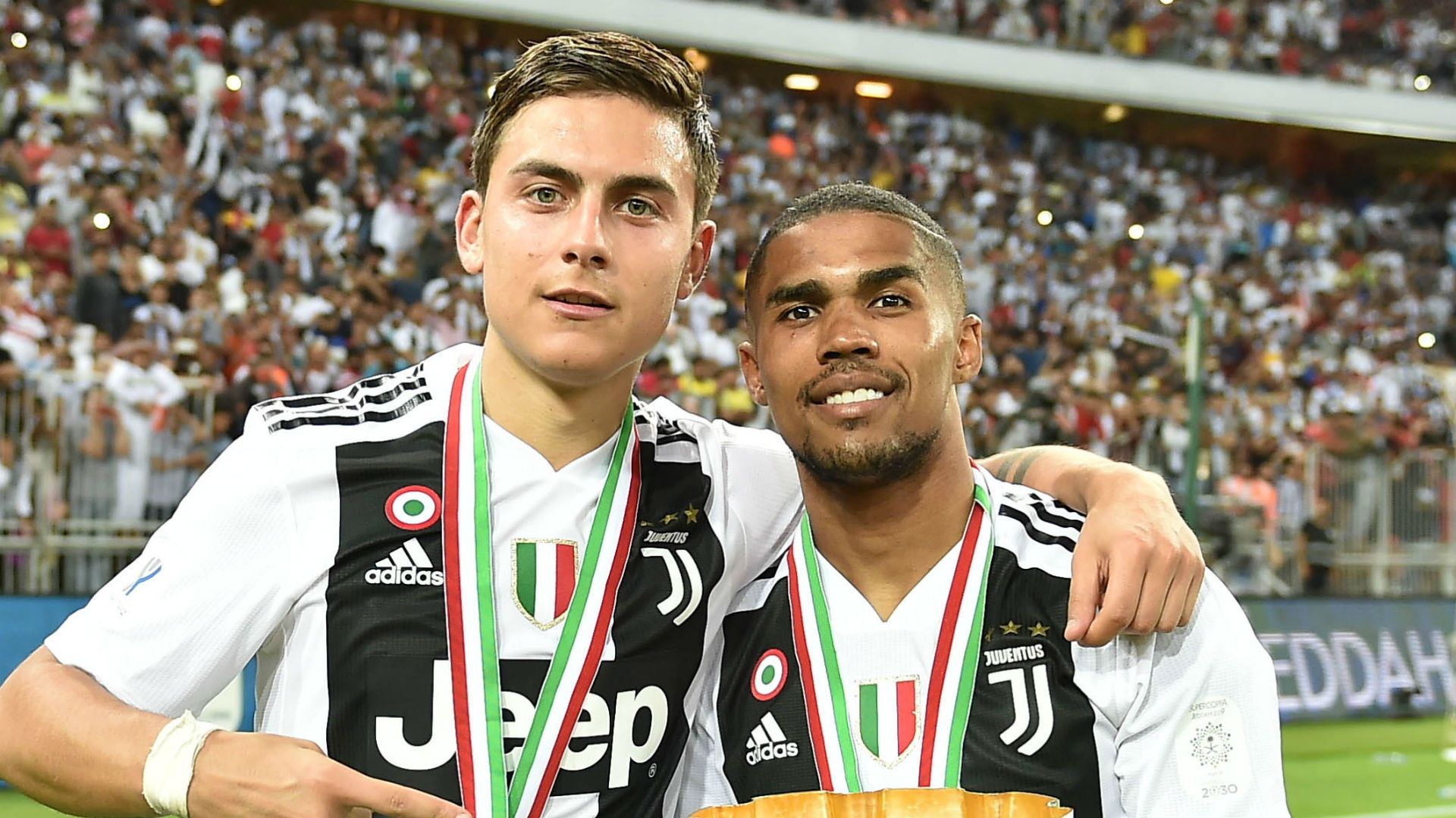 Paulo Dybala Douglas Costa Juventus