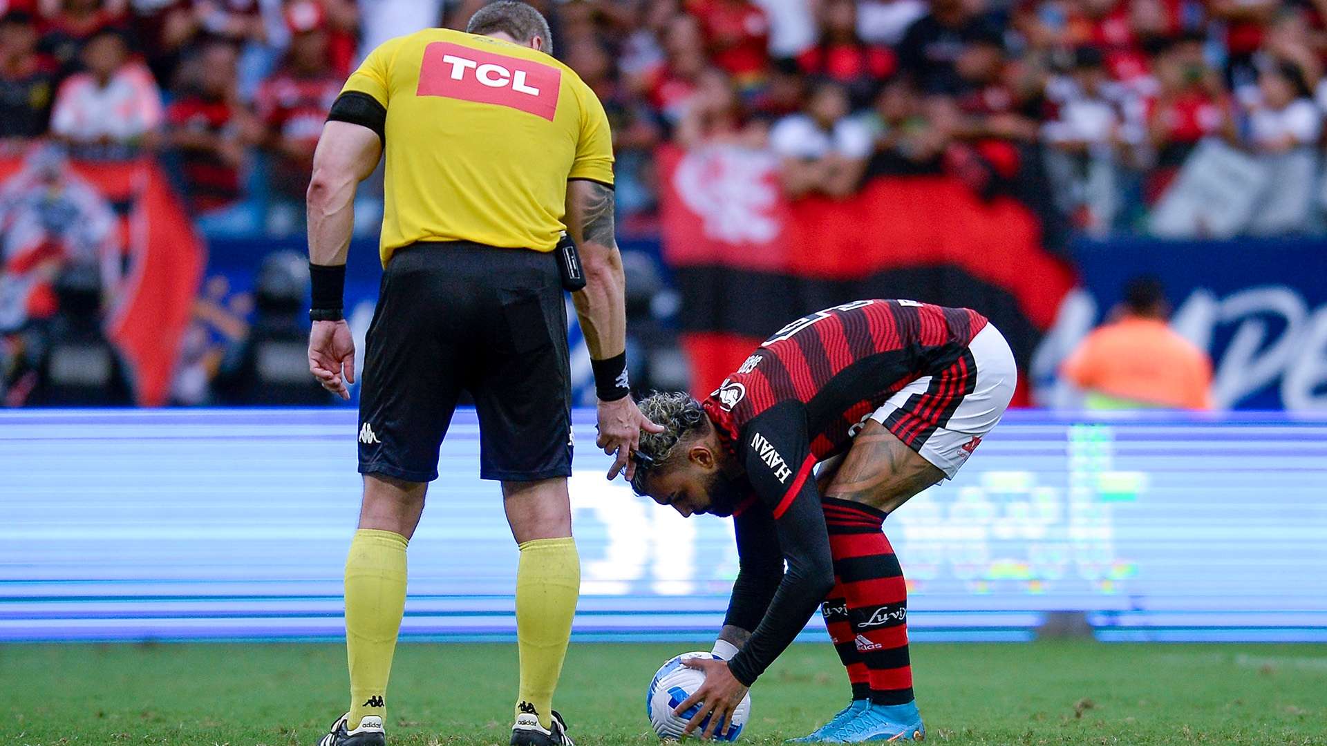 Gabigol bate pênalti na Supercopa 2022