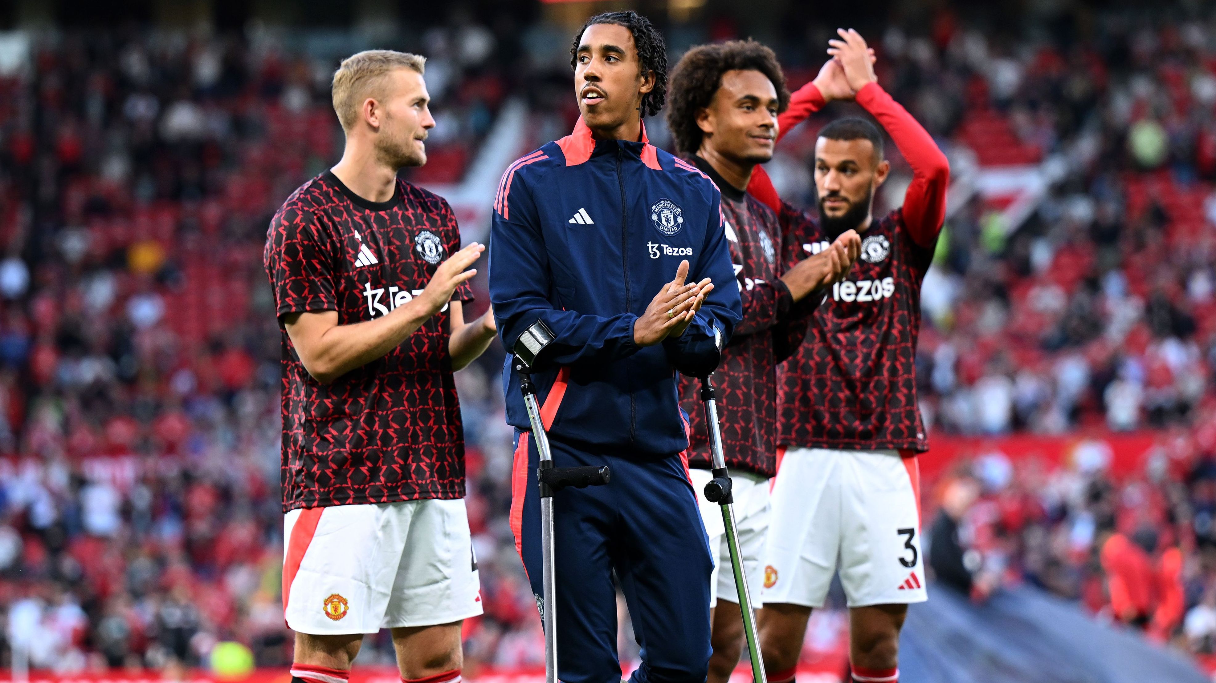 De Ligt Yoro Mazraoui Zirkzee