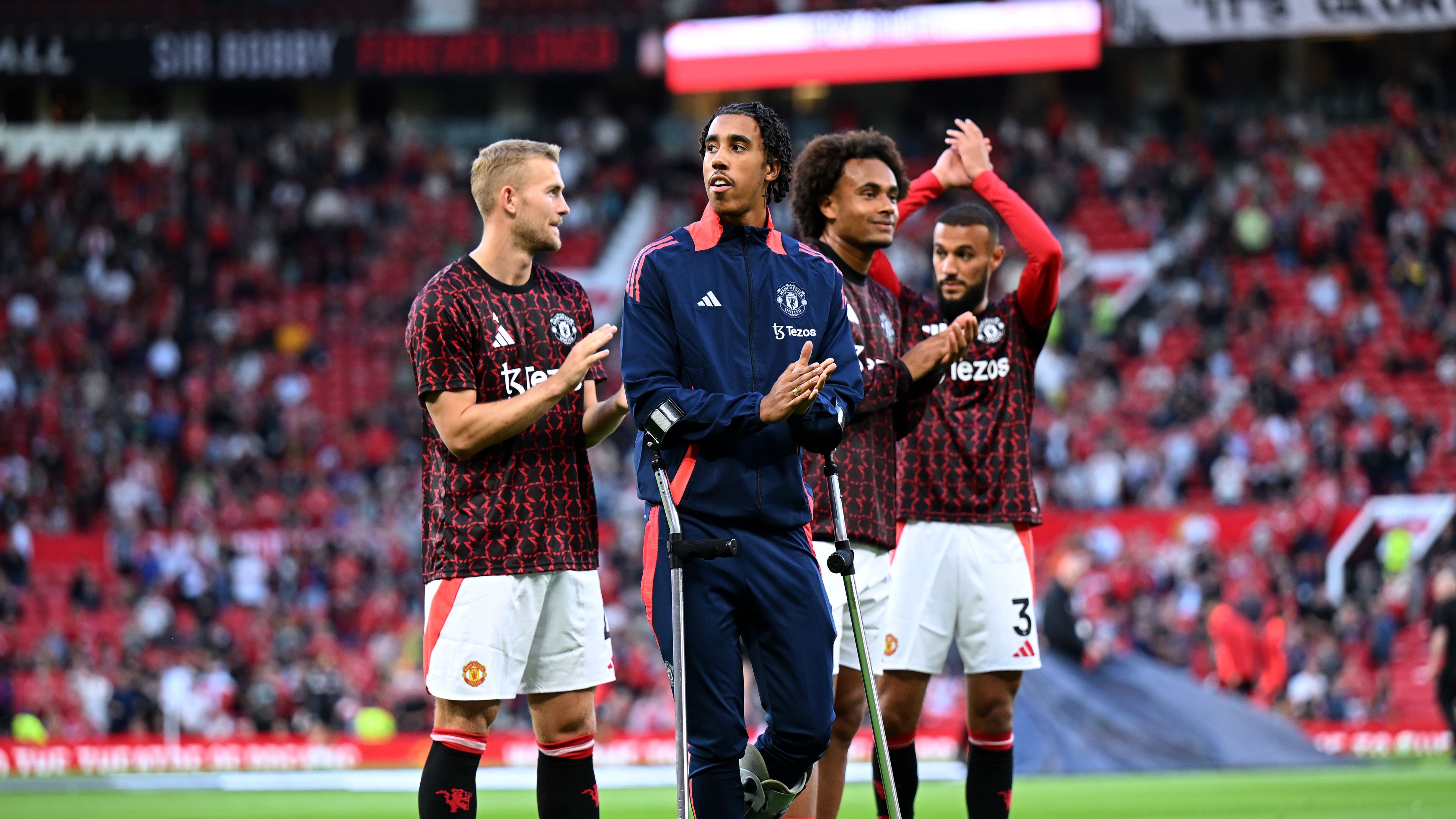 De Ligt Yoro Mazraoui Zirkzee