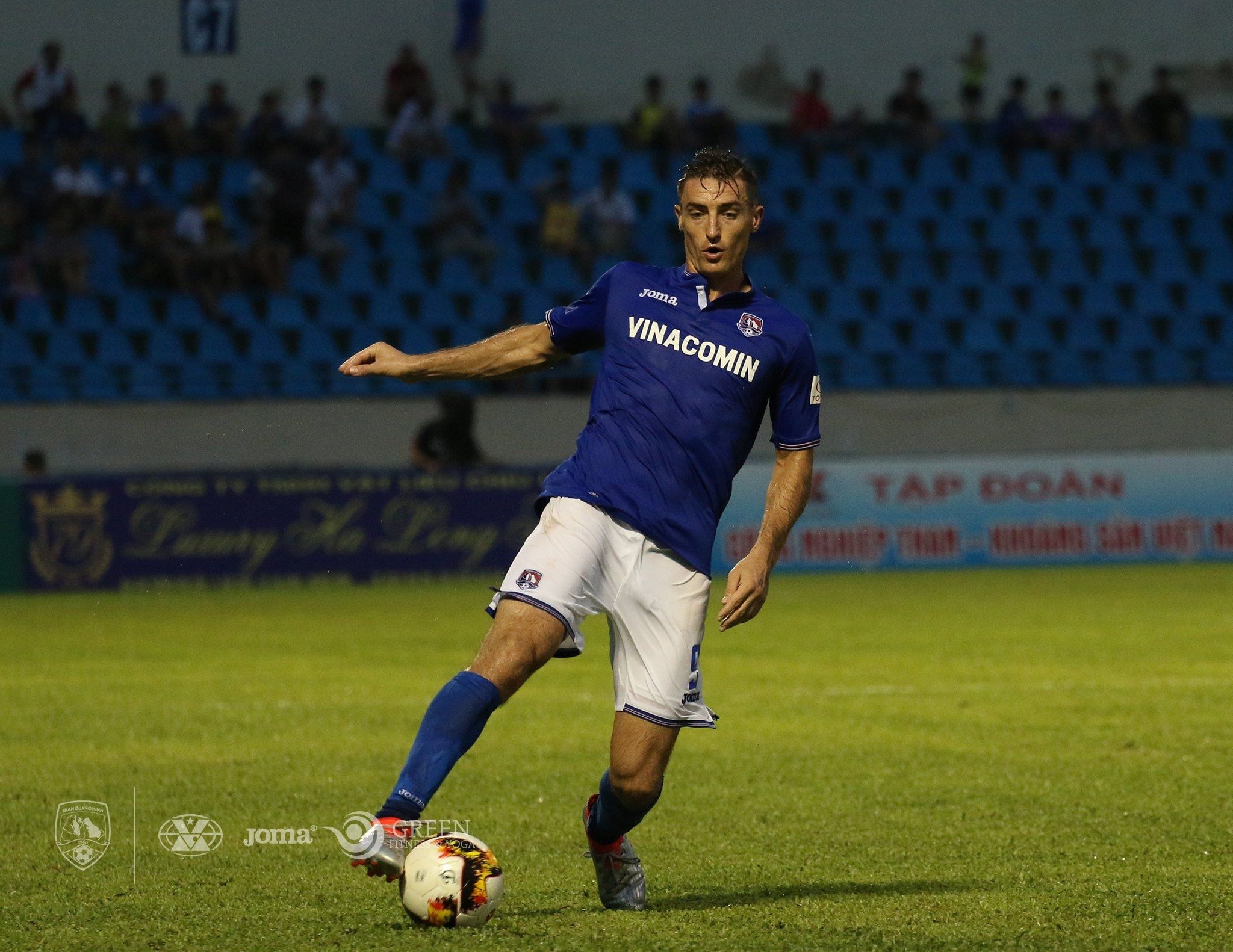 Rod Dyachenko Than Quảng Ninh V.League 2017