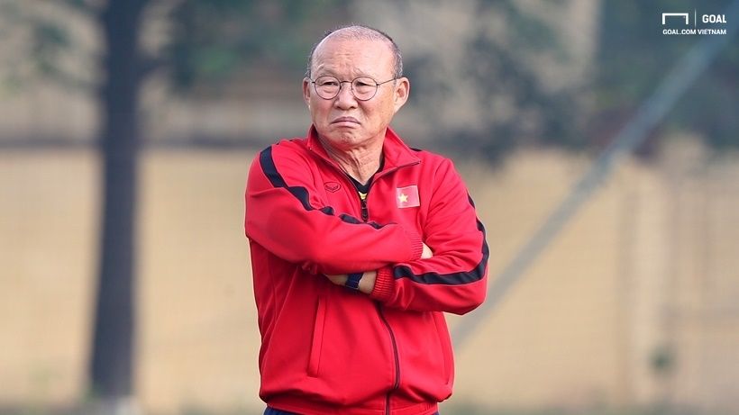 Tuyển Việt Nam tập luyện sáng 21/12