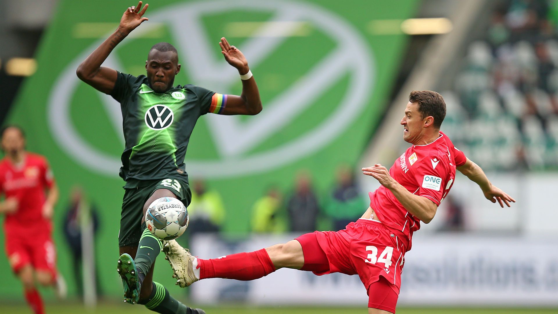 Christian Gentner Joshua Guilavougi VfL Wolfsburg Union Berlin 06102019